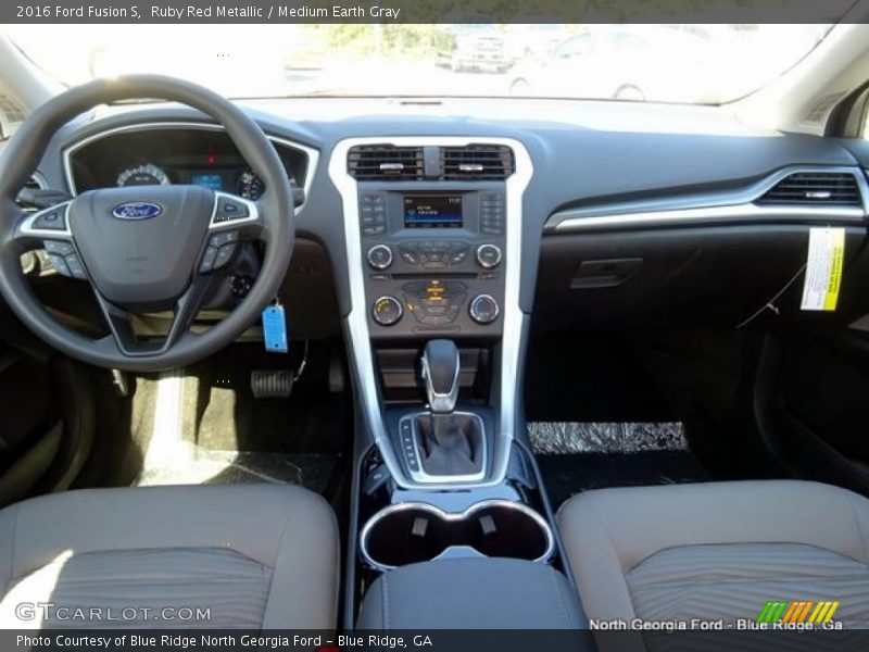 Ruby Red Metallic / Medium Earth Gray 2016 Ford Fusion S