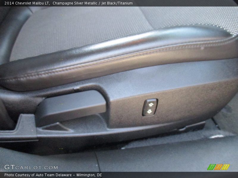 Champagne Silver Metallic / Jet Black/Titanium 2014 Chevrolet Malibu LT