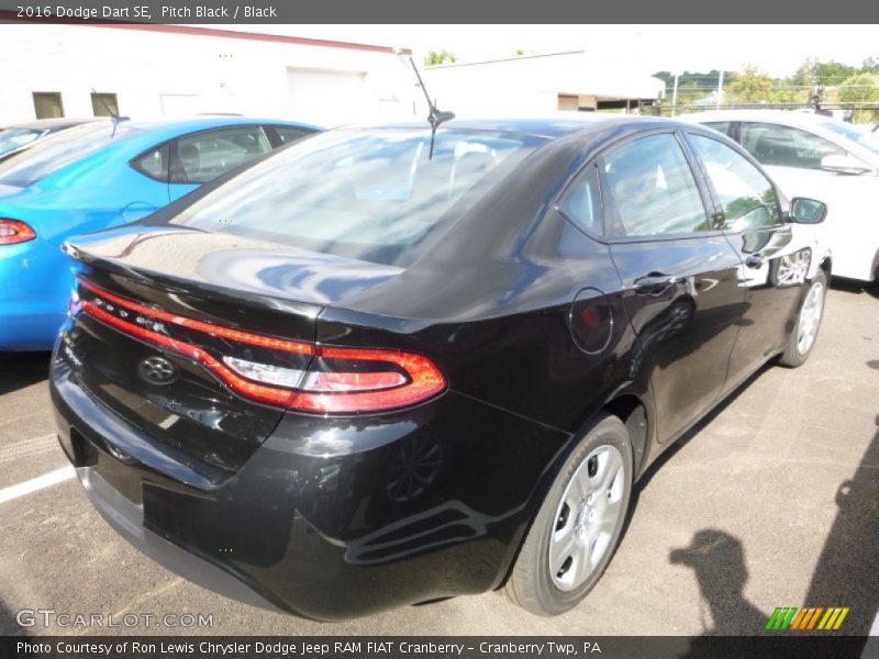 Pitch Black / Black 2016 Dodge Dart SE
