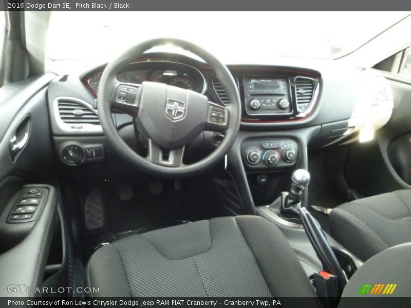 Pitch Black / Black 2016 Dodge Dart SE