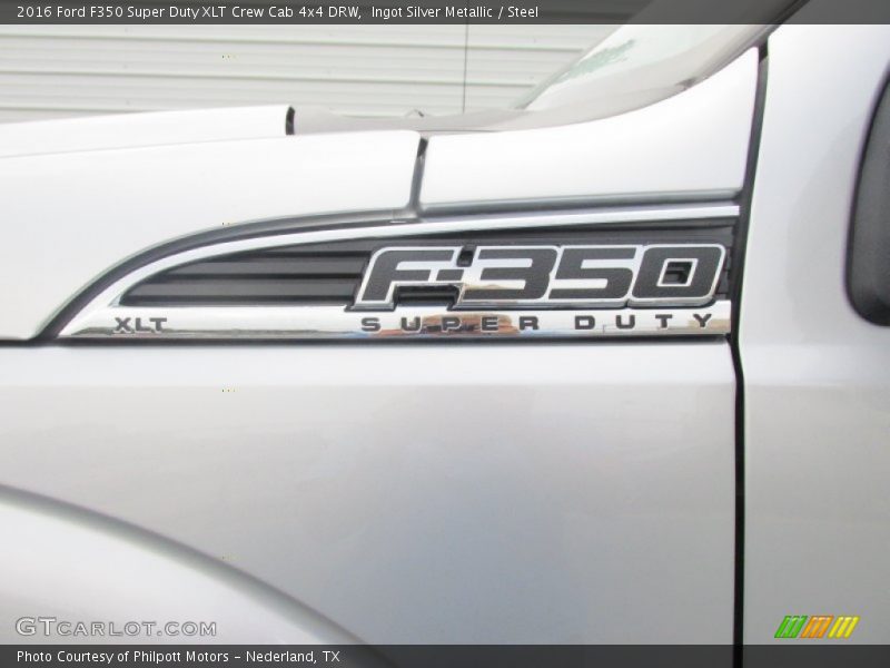  2016 F350 Super Duty XLT Crew Cab 4x4 DRW Logo