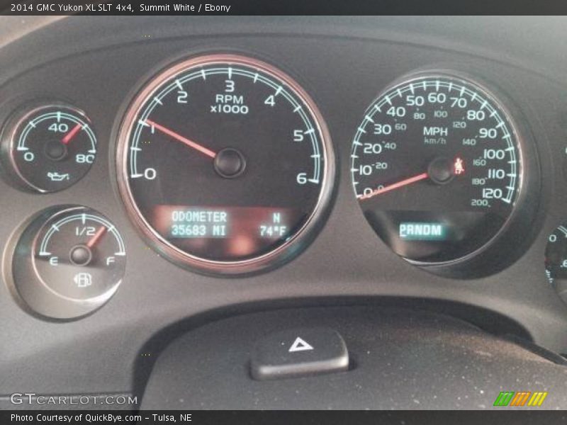 Summit White / Ebony 2014 GMC Yukon XL SLT 4x4