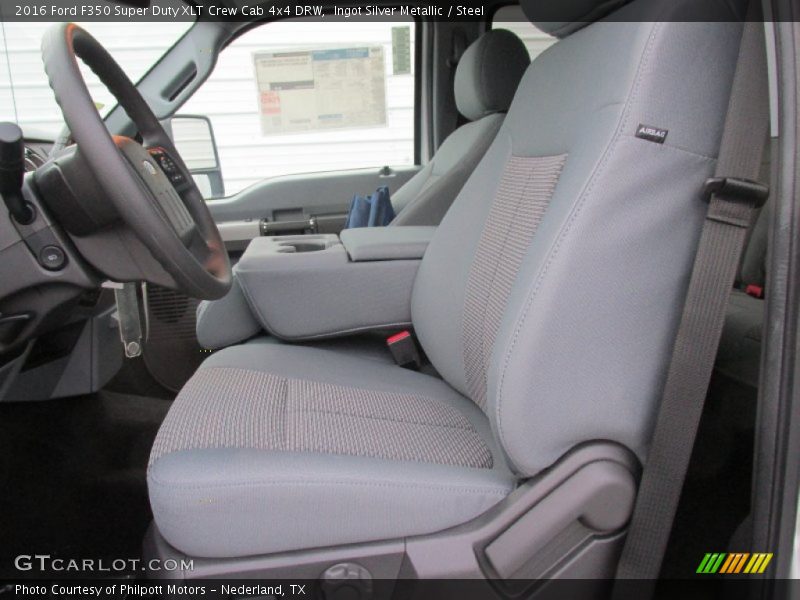 Front Seat of 2016 F350 Super Duty XLT Crew Cab 4x4 DRW