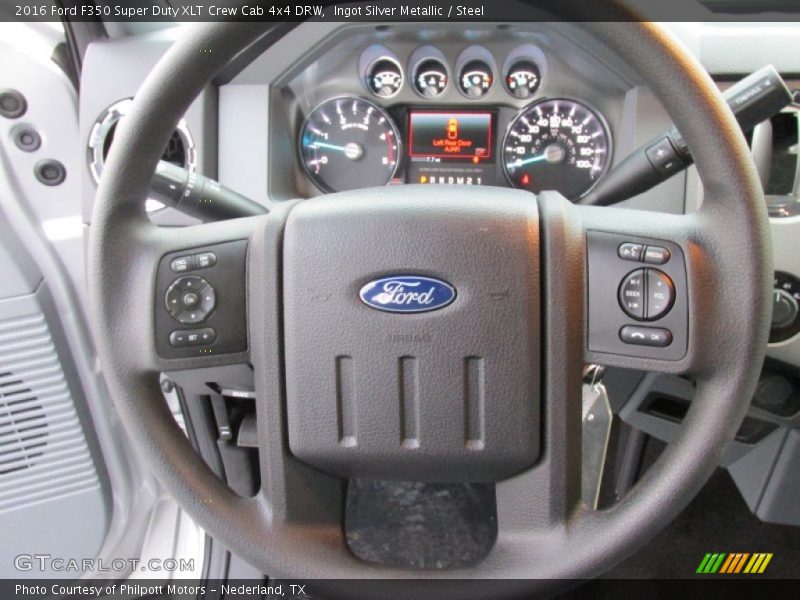  2016 F350 Super Duty XLT Crew Cab 4x4 DRW Steering Wheel