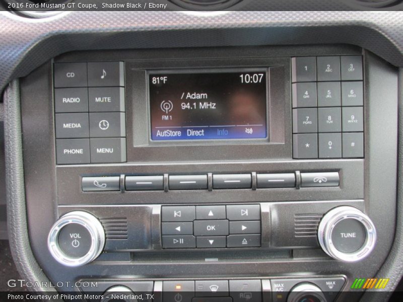 Controls of 2016 Mustang GT Coupe