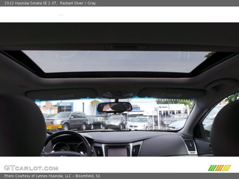 Radiant Silver / Gray 2013 Hyundai Sonata SE 2.0T