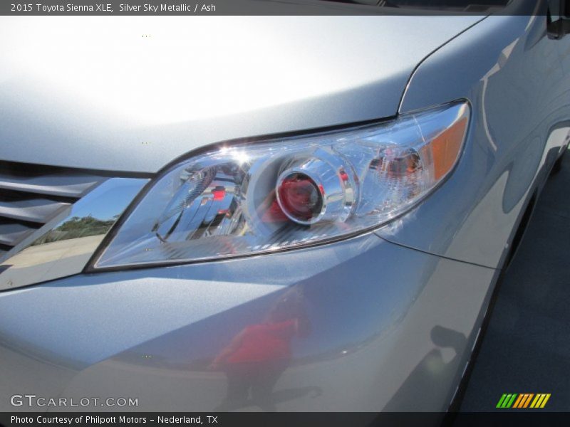 Silver Sky Metallic / Ash 2015 Toyota Sienna XLE