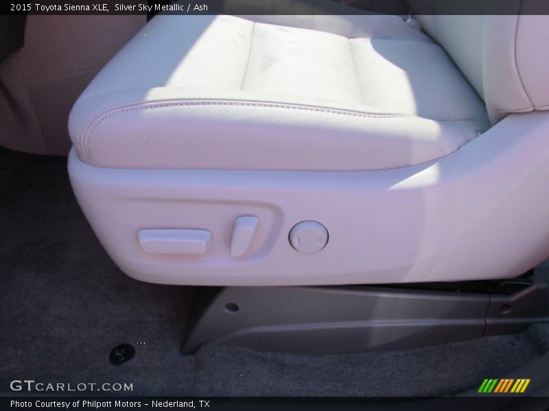 Silver Sky Metallic / Ash 2015 Toyota Sienna XLE