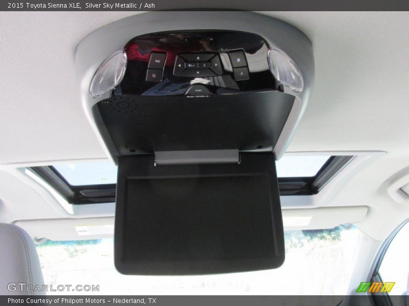 Silver Sky Metallic / Ash 2015 Toyota Sienna XLE