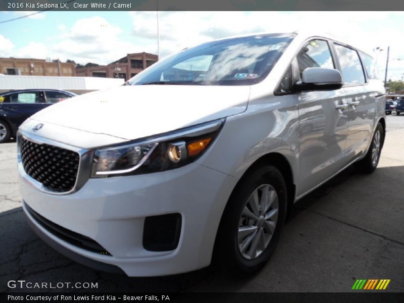 Clear White / Camel 2016 Kia Sedona LX