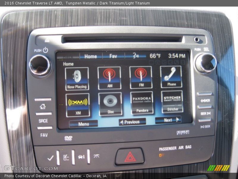 Tungsten Metallic / Dark Titanium/Light Titanium 2016 Chevrolet Traverse LT AWD