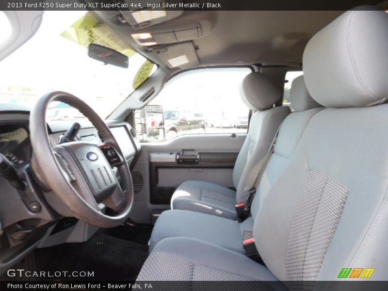 Ingot Silver Metallic / Black 2013 Ford F250 Super Duty XLT SuperCab 4x4