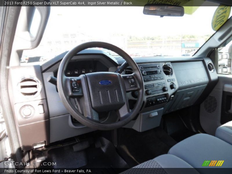Ingot Silver Metallic / Black 2013 Ford F250 Super Duty XLT SuperCab 4x4