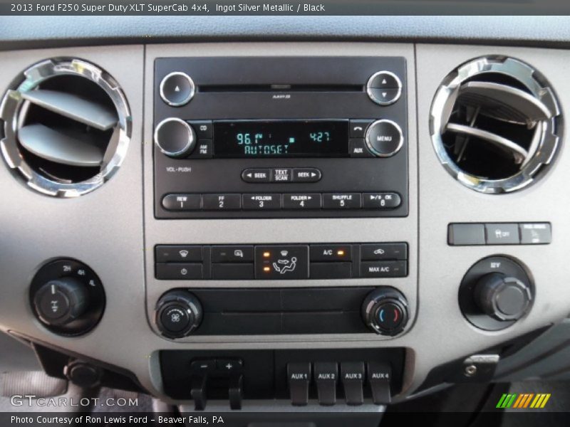 Ingot Silver Metallic / Black 2013 Ford F250 Super Duty XLT SuperCab 4x4