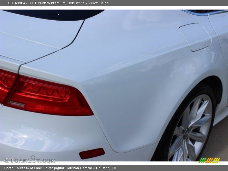 Ibis White / Velvet Beige 2013 Audi A7 3.0T quattro Premium