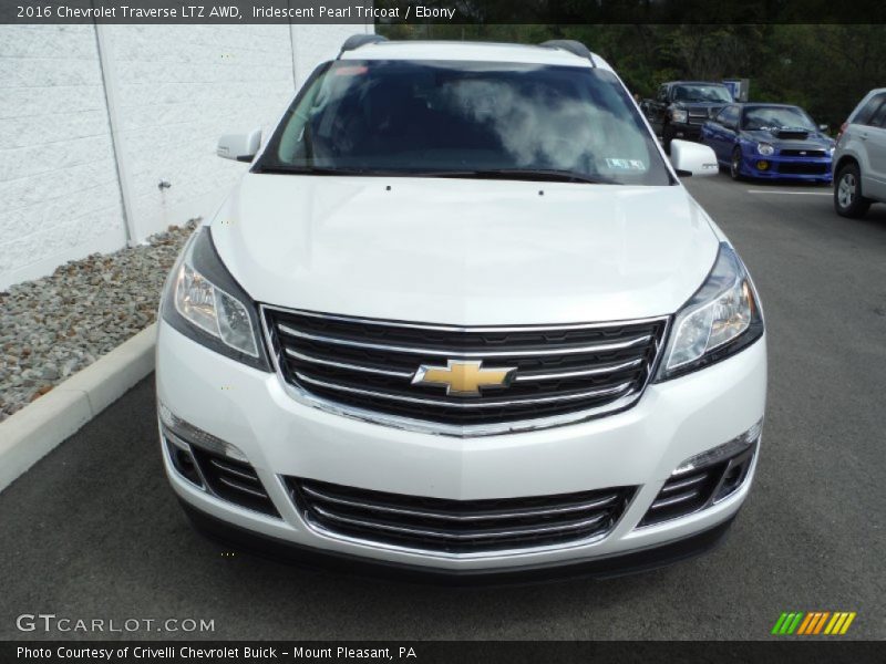 Iridescent Pearl Tricoat / Ebony 2016 Chevrolet Traverse LTZ AWD
