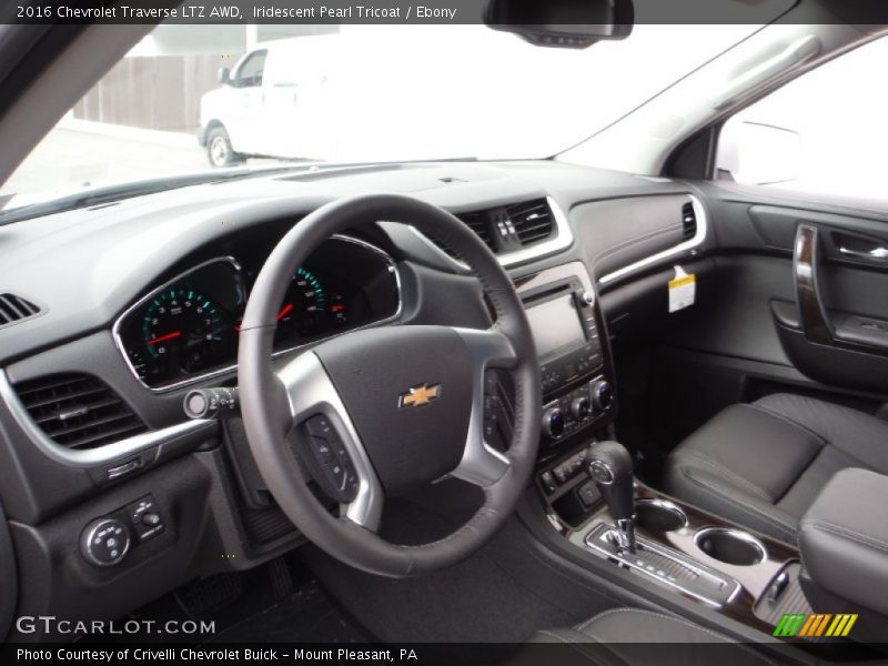 Iridescent Pearl Tricoat / Ebony 2016 Chevrolet Traverse LTZ AWD