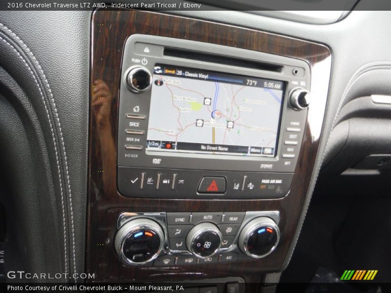 Iridescent Pearl Tricoat / Ebony 2016 Chevrolet Traverse LTZ AWD