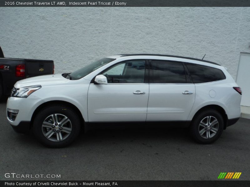 Iridescent Pearl Tricoat / Ebony 2016 Chevrolet Traverse LT AWD