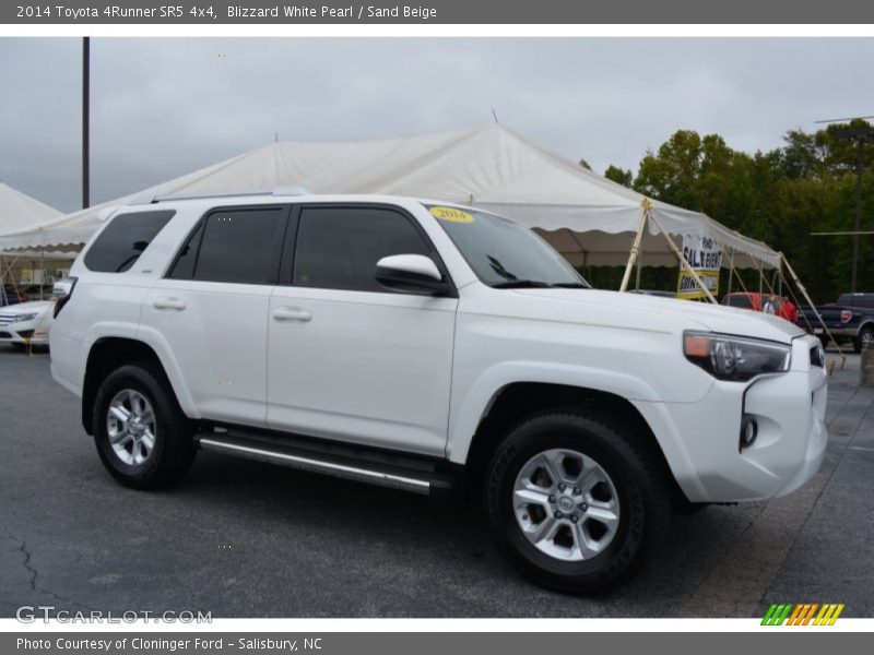 Blizzard White Pearl / Sand Beige 2014 Toyota 4Runner SR5 4x4