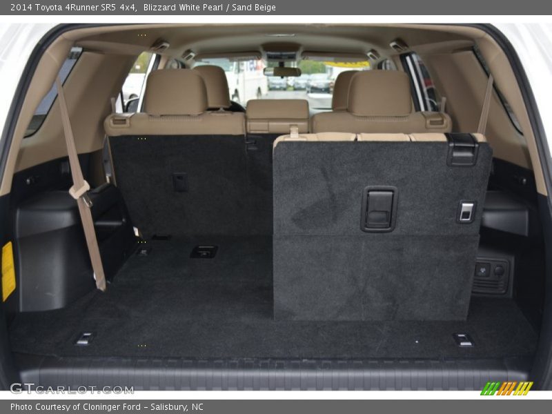 Blizzard White Pearl / Sand Beige 2014 Toyota 4Runner SR5 4x4