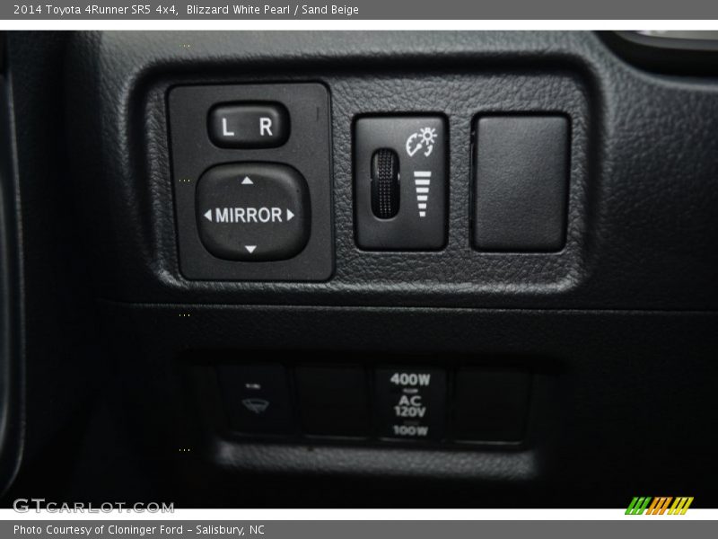 Blizzard White Pearl / Sand Beige 2014 Toyota 4Runner SR5 4x4