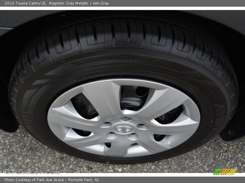 Magnetic Gray Metallic / Ash Gray 2010 Toyota Camry LE