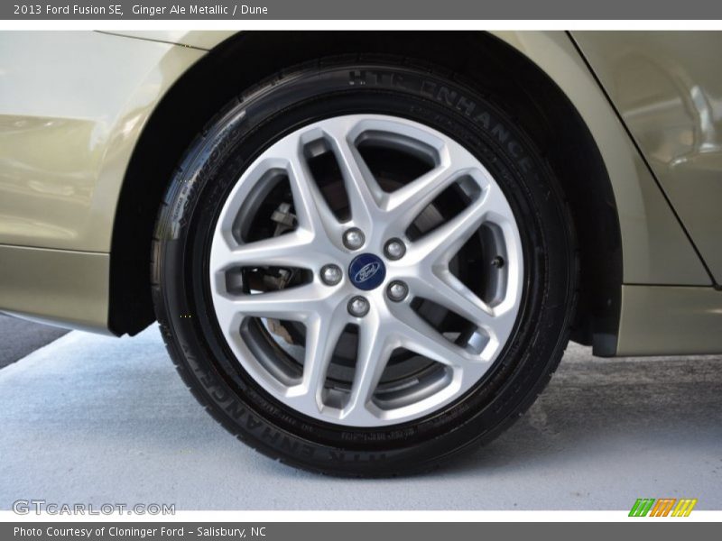 Ginger Ale Metallic / Dune 2013 Ford Fusion SE