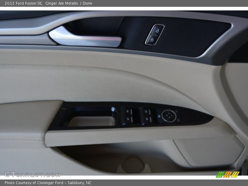 Ginger Ale Metallic / Dune 2013 Ford Fusion SE