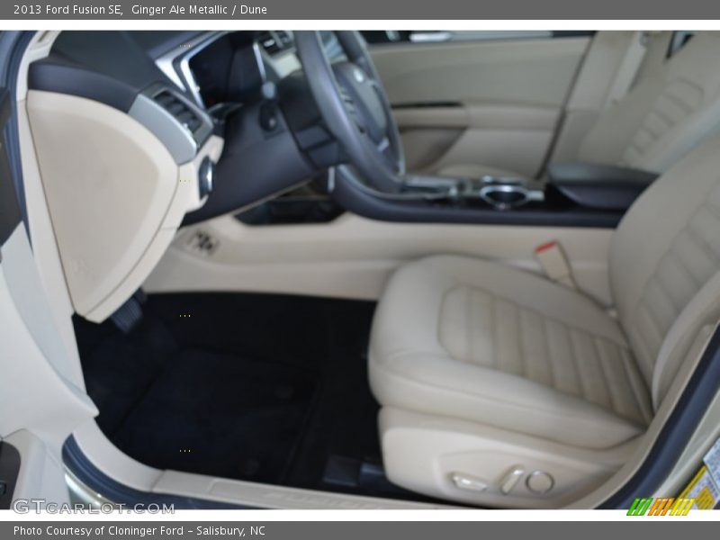 Ginger Ale Metallic / Dune 2013 Ford Fusion SE