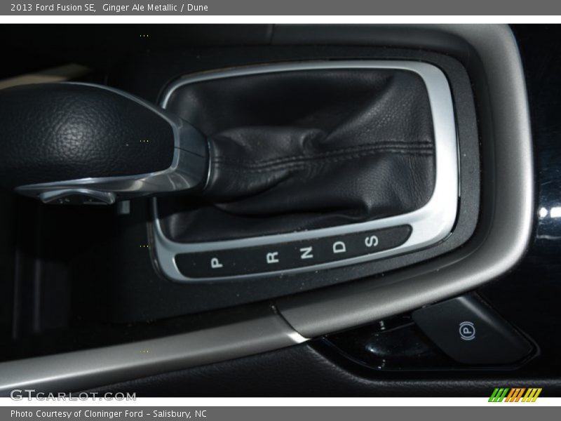 Ginger Ale Metallic / Dune 2013 Ford Fusion SE