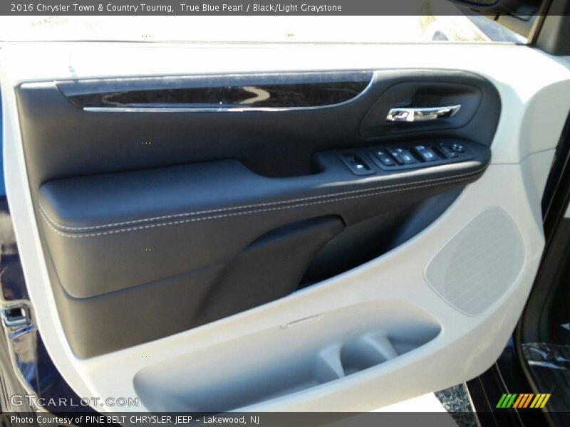 True Blue Pearl / Black/Light Graystone 2016 Chrysler Town & Country Touring