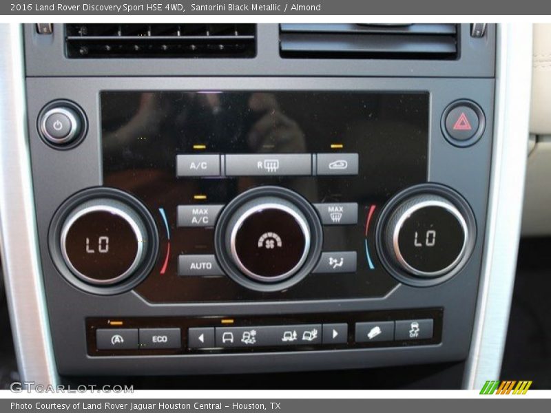 Santorini Black Metallic / Almond 2016 Land Rover Discovery Sport HSE 4WD