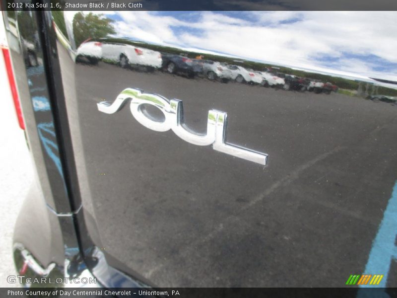 Shadow Black / Black Cloth 2012 Kia Soul 1.6