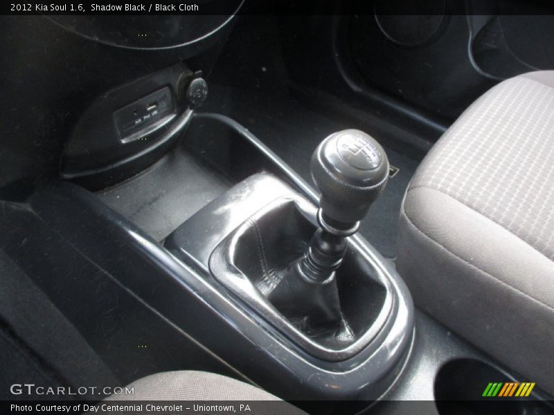 Shadow Black / Black Cloth 2012 Kia Soul 1.6