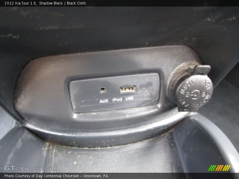 Shadow Black / Black Cloth 2012 Kia Soul 1.6