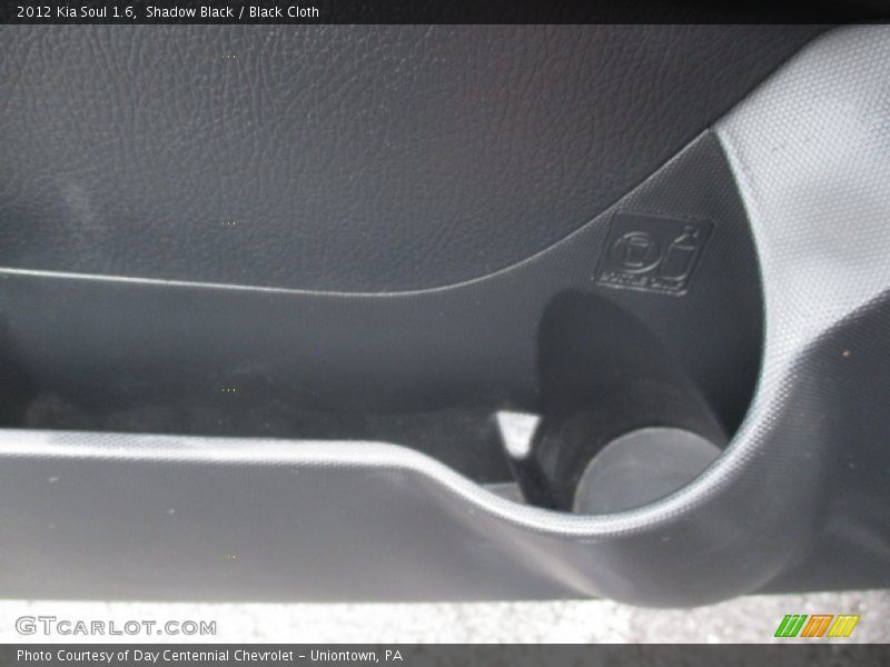 Shadow Black / Black Cloth 2012 Kia Soul 1.6