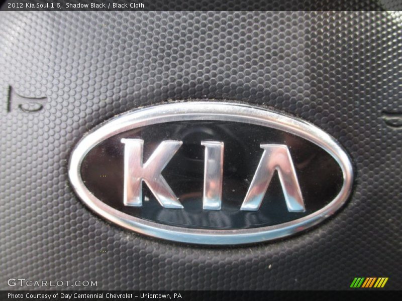 Shadow Black / Black Cloth 2012 Kia Soul 1.6