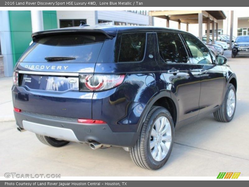 Loire Blue Metallic / Tan 2016 Land Rover Discovery Sport HSE Luxury 4WD