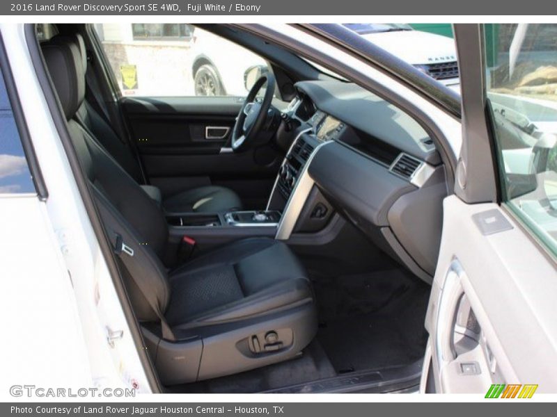Fuji White / Ebony 2016 Land Rover Discovery Sport SE 4WD