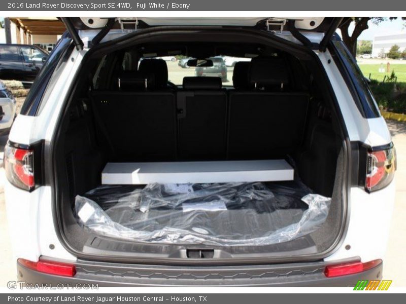 Fuji White / Ebony 2016 Land Rover Discovery Sport SE 4WD