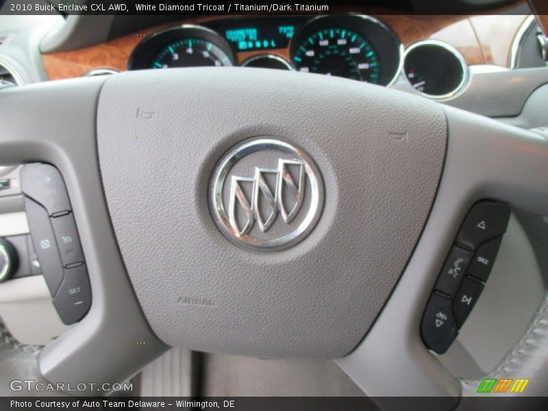 White Diamond Tricoat / Titanium/Dark Titanium 2010 Buick Enclave CXL AWD
