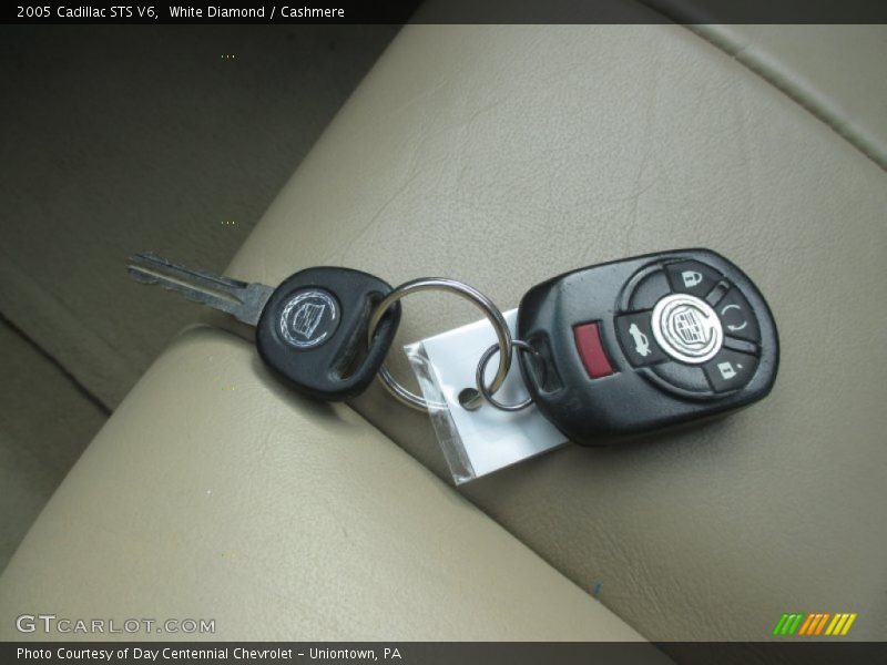 White Diamond / Cashmere 2005 Cadillac STS V6