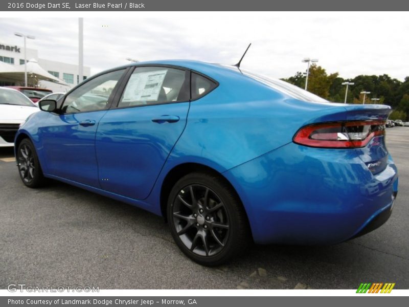 Laser Blue Pearl / Black 2016 Dodge Dart SE