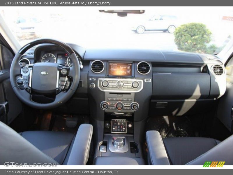 Dashboard of 2016 LR4 HSE LUX