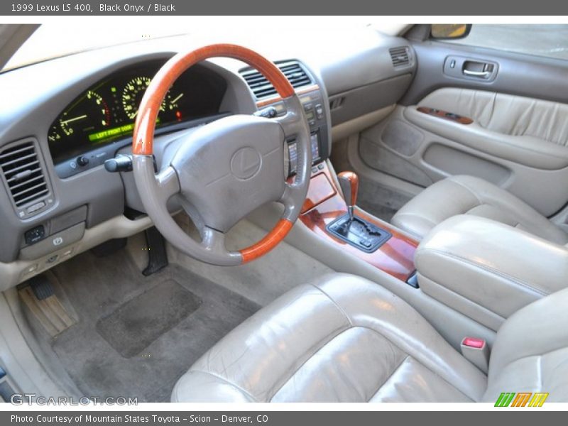 Black Onyx / Black 1999 Lexus LS 400