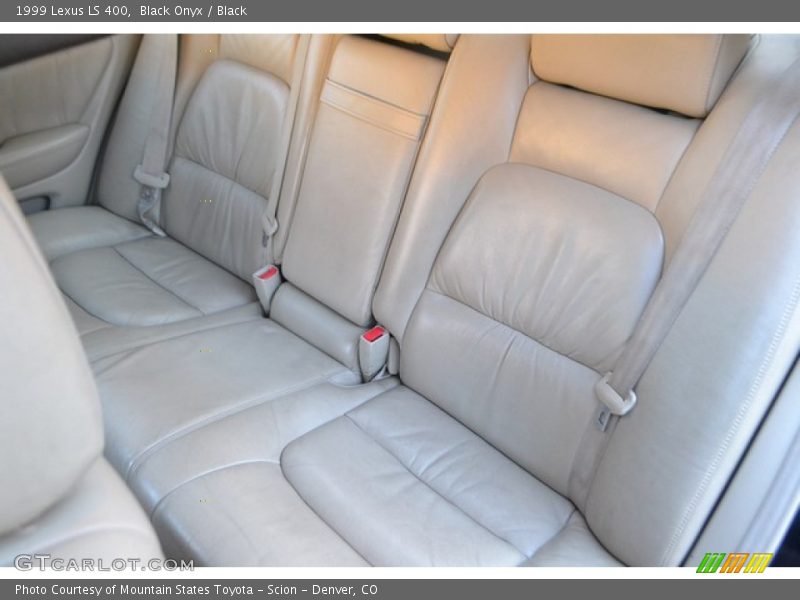 Black Onyx / Black 1999 Lexus LS 400