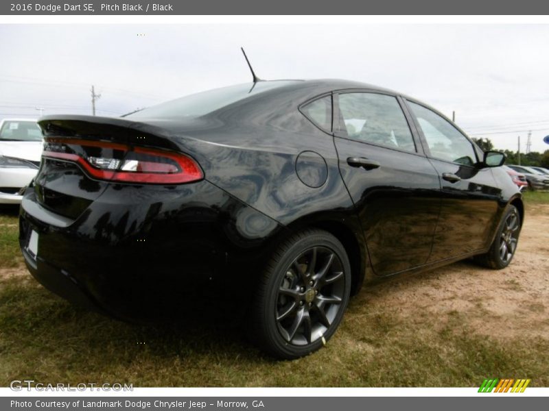 Pitch Black / Black 2016 Dodge Dart SE