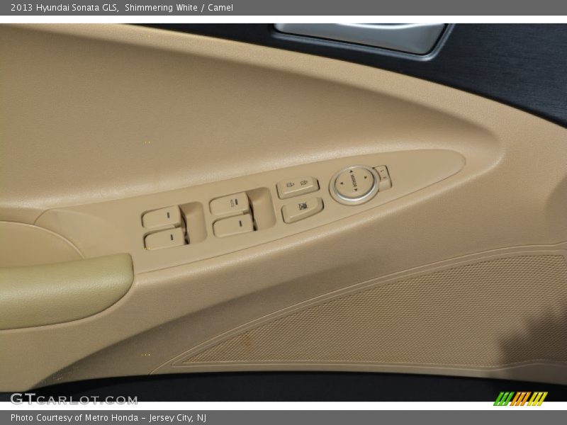 Shimmering White / Camel 2013 Hyundai Sonata GLS