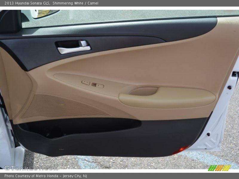 Shimmering White / Camel 2013 Hyundai Sonata GLS